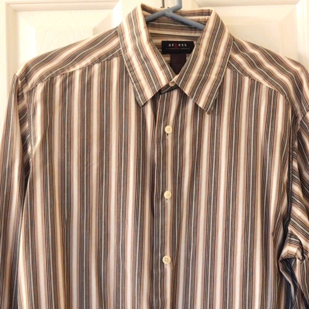 Axcess Long Sleeve Button Down Shirt